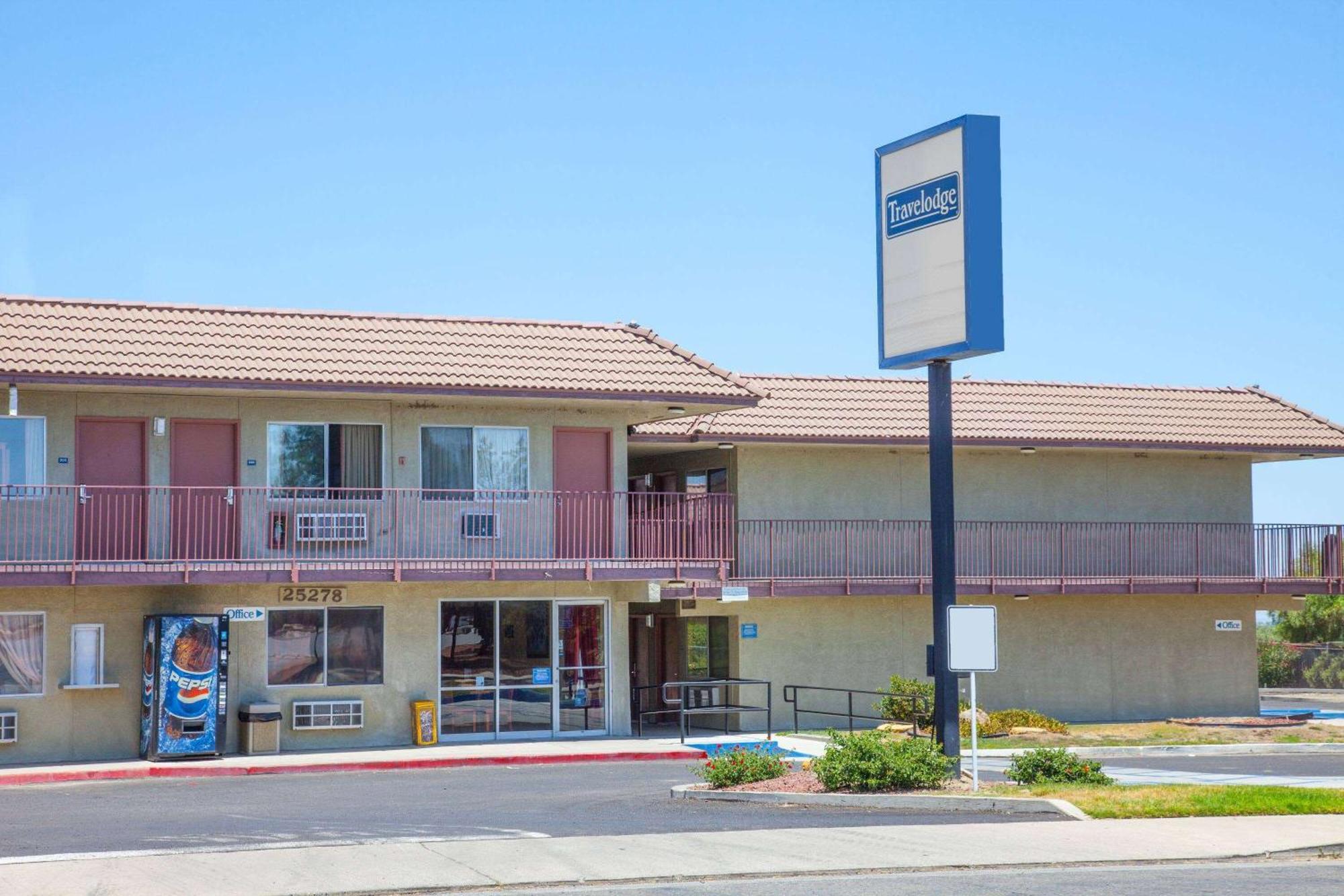 Baymont By Wyndham Coalinga Villa Buitenkant foto